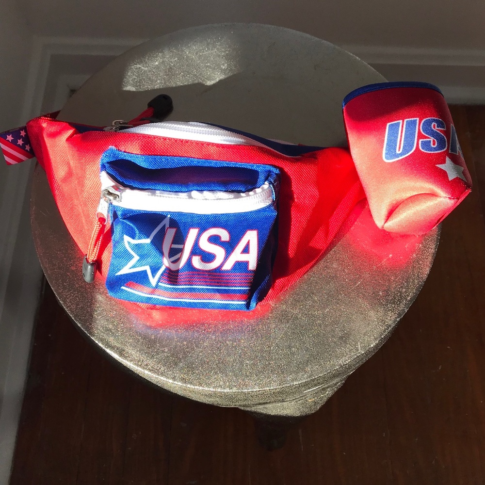 USA Fanny Pack with Koozie